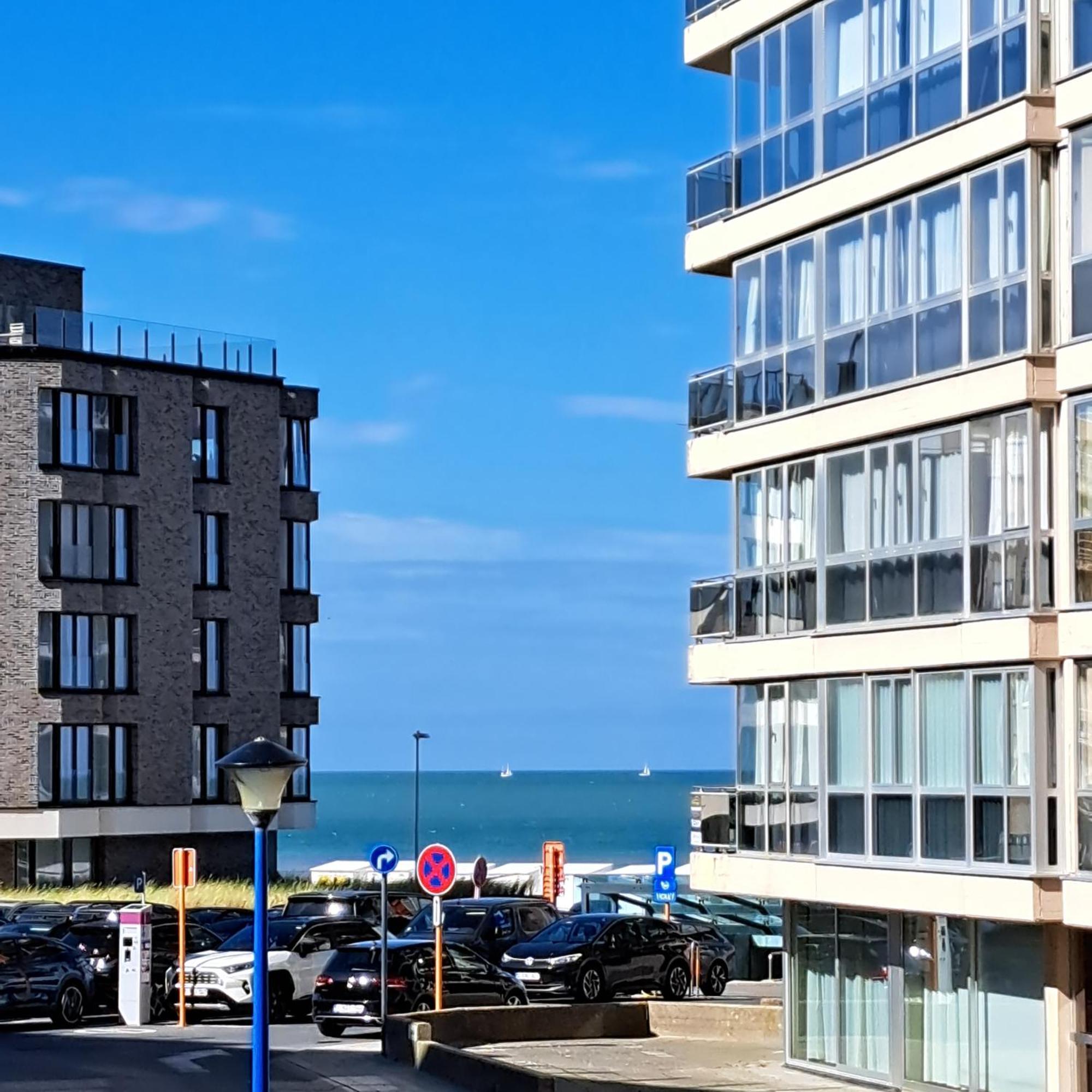 Appartement Residentie Amadeus Met Garage Синт-Идесбалд Екстериор снимка