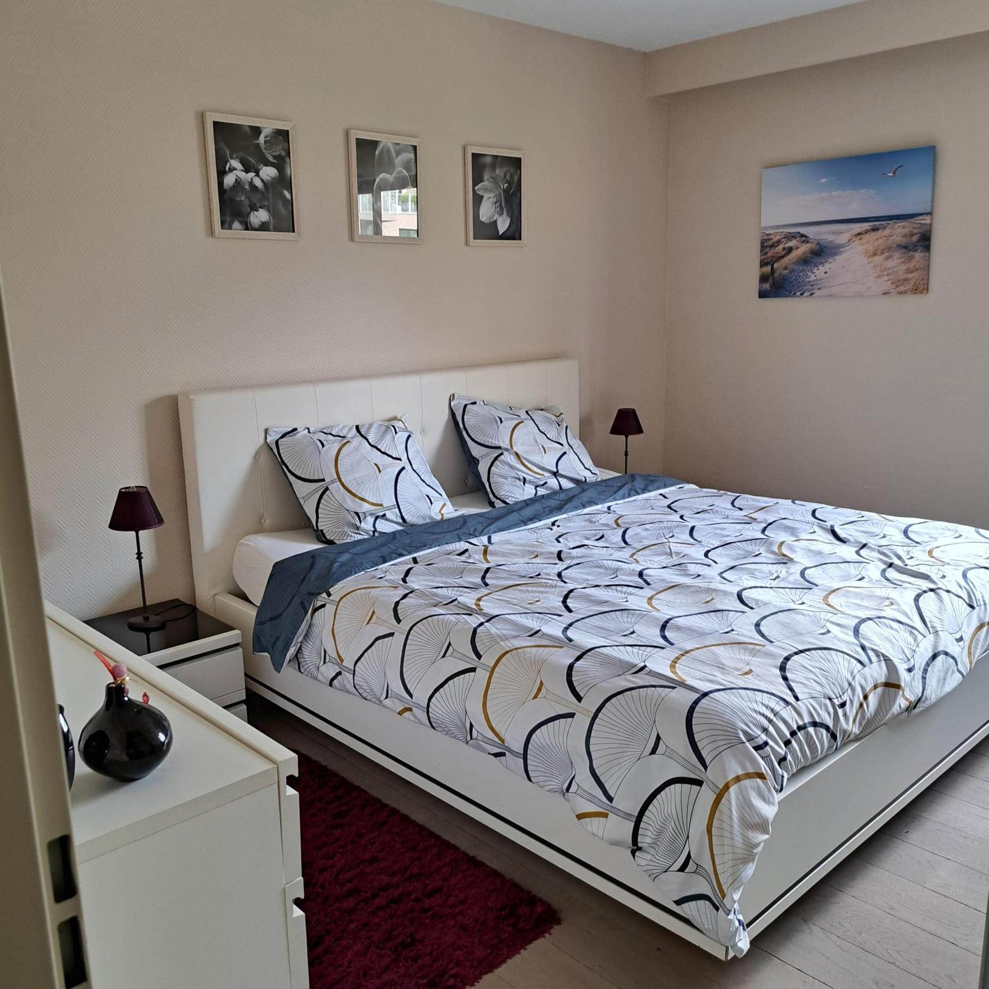 Appartement Residentie Amadeus Met Garage Синт-Идесбалд Екстериор снимка